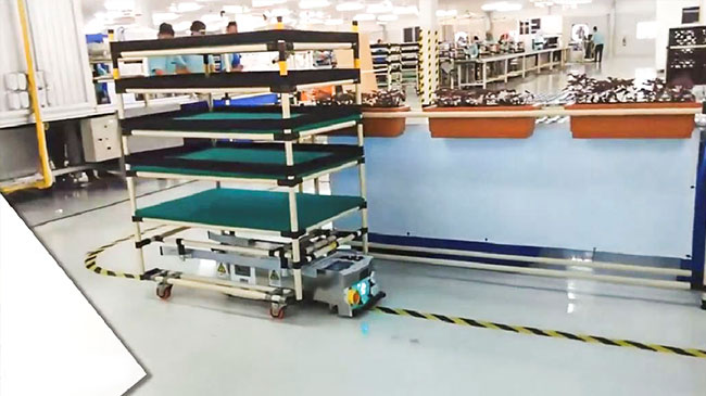 無人のロボット海底AGVの倉庫のオートメーションの自動充満
